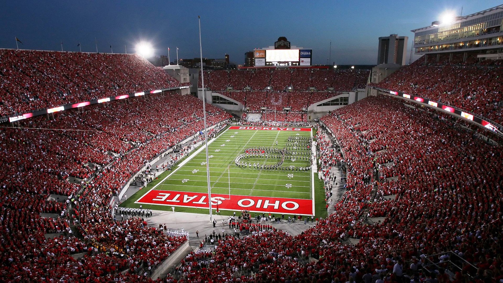 熊猫体育-蛰伏与突刺，霍勒迪关键先生本色，黄蜂逆境突围热火