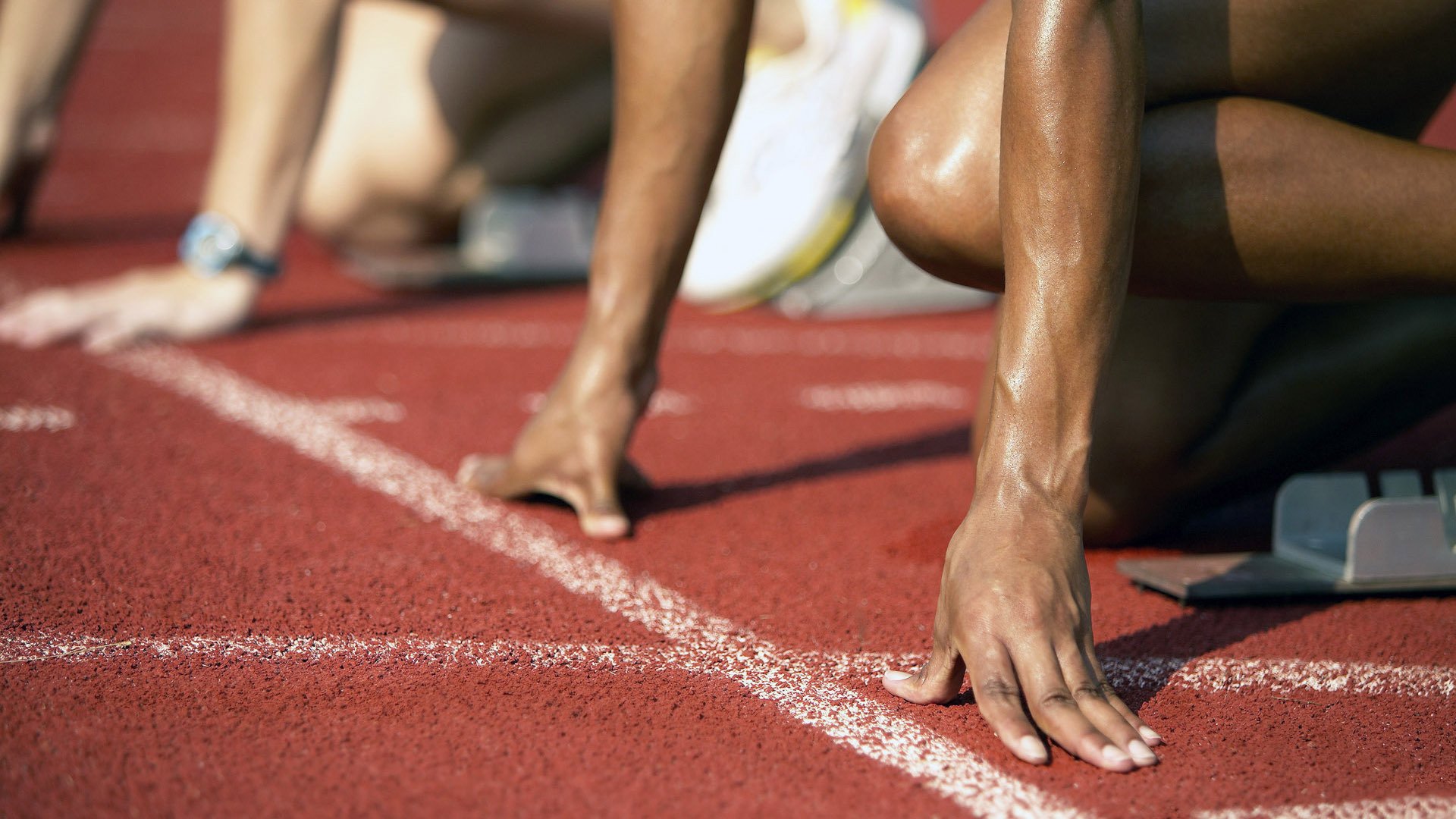 赛道革命，红牛二队战术碾压，诺里斯上演统治级表演